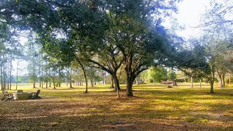 16500 Greenwood Forest Dr, Clewiston, FL 33440