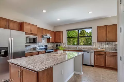 11264 Carlingford Rd, Fort Myers, FL 33913