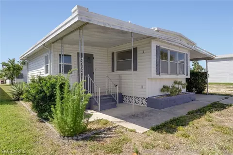11291 Bayside Blvd, Fort Myers Beach, FL 33931