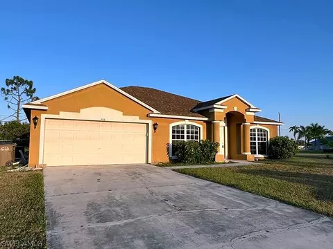 3508 SW 15th Pl, Cape Coral, FL 33914