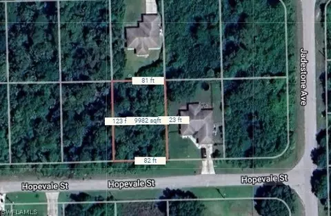 3836 Hopevale St, Fort Myers, FL 33905