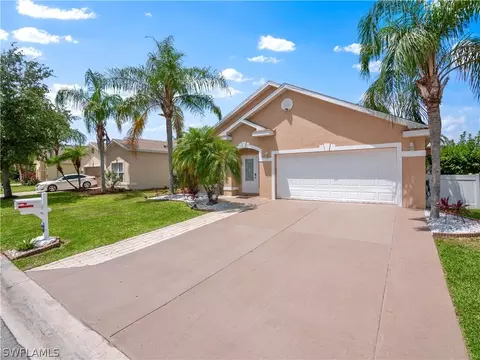 13445 Bristol Park Way, Fort Myers, FL 33913