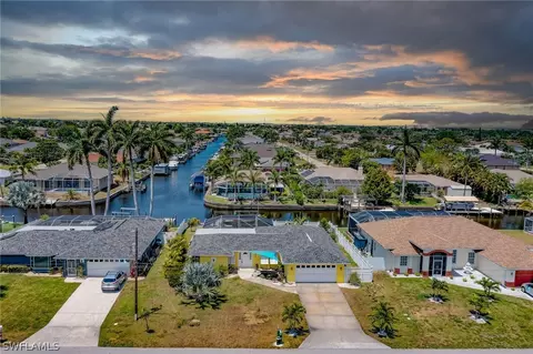 1004 SE 23rd Pl, Cape Coral, FL 33990