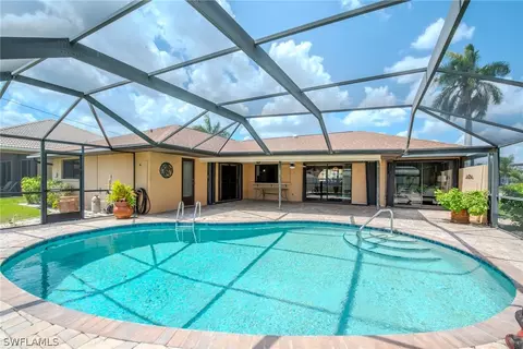 936 El Dorado Pkwy W, Cape Coral, FL 33914