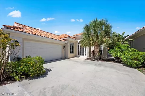 4309 Montalvo Ct, Naples, FL 34109