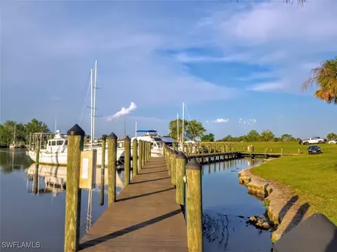 1061 River Run, Labelle, FL 33935 photo 22