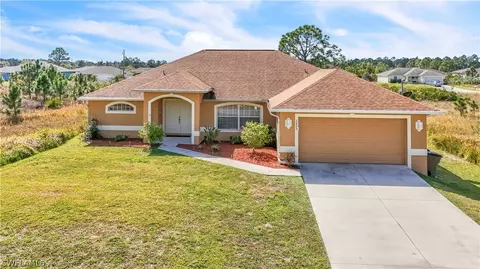 2809 45th St W, Lehigh Acres, FL 33971