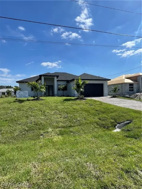 2717 9th St SW, Lehigh Acres, FL 33976