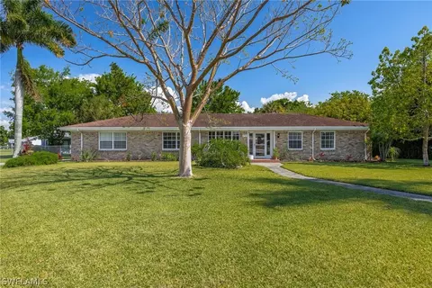 730 Royal Palm Ave, Clewiston, FL 33440