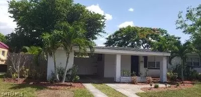 1672 Passaic Ave, Fort Myers, FL 33901