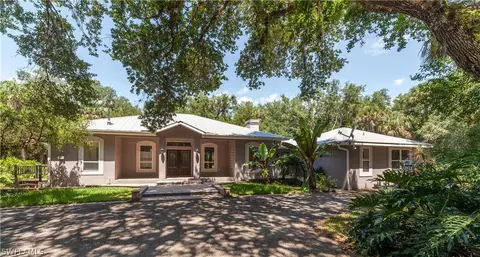 1170 Firebrand Ct, Labelle, FL 33935