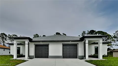 2700-2702 Milton Ave S, Lehigh Acres, FL 33973