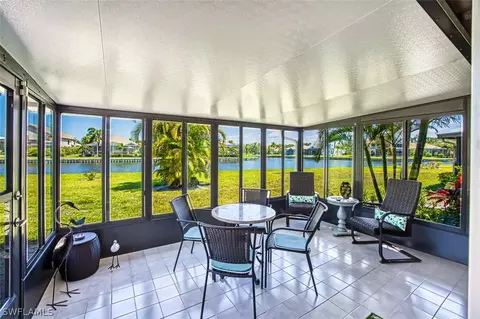 4283 Island Cir #5, Fort Myers, FL 33919