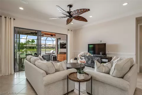 3370 Pacific Dr, Naples, FL 34119 photo 18
