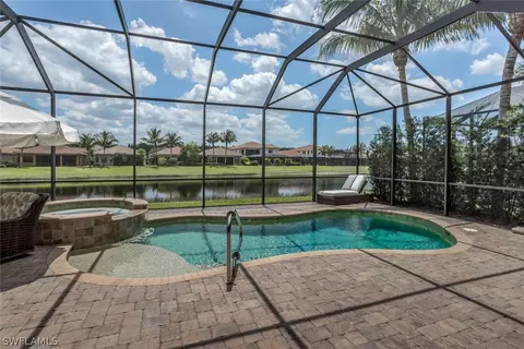 3370 Pacific Dr, Naples, FL 34119 photo 6