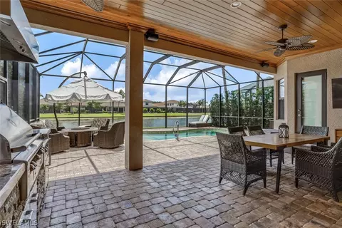 3370 Pacific Dr, Naples, FL 34119 photo 5