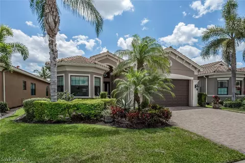 3370 Pacific Dr, Naples, FL 34119 photo 10