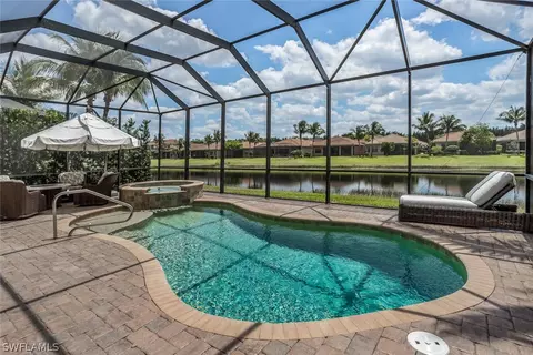 3370 Pacific Dr, Naples, FL 34119