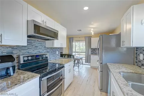 842 Calumet St E, Lehigh Acres, FL 33974