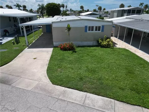 11341 Bougainvillea Ln, Fort Myers Beach, FL 33931