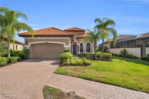 8670 Mercado Ct, Fort Myers, FL 33912
