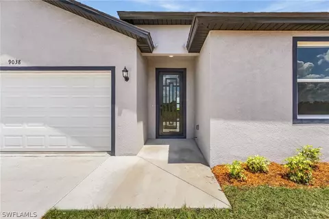 9038 Bamboo Cir, Labelle, FL 33935 photo 2