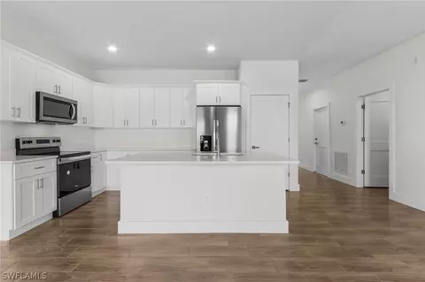 9038 Bamboo Cir, Labelle, FL 33935 photo 8