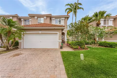 10019 Salina St, Fort Myers, FL 33905