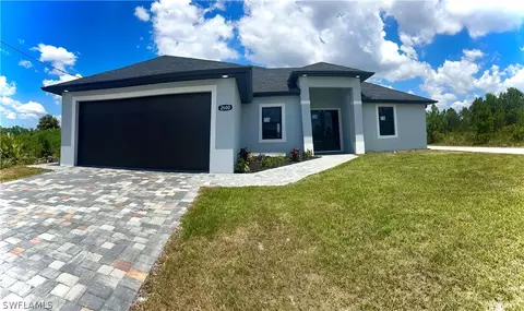 2600 25th St W, Lehigh Acres, FL 33971