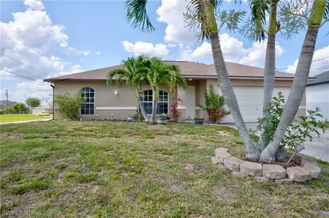 2119 NW 8th Ter, Cape Coral, FL 33993