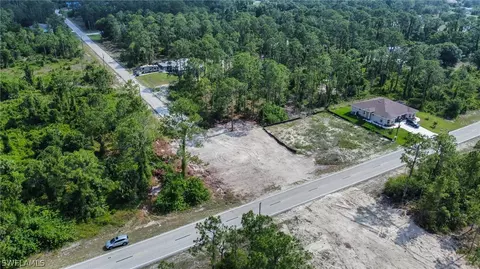 317-319 W 12th St, Lehigh Acres, FL 33972