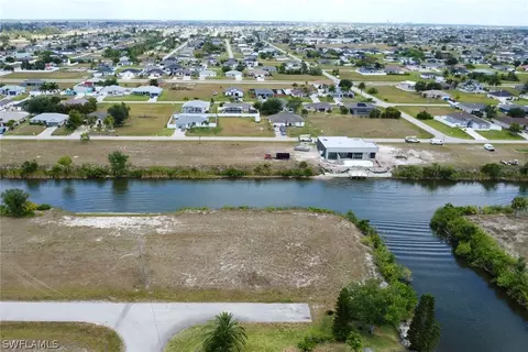 1313 NW 9th Pl, Cape Coral, FL 33993