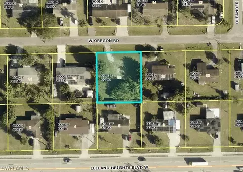 206 Oregon Rd W, Lehigh Acres, FL 33936