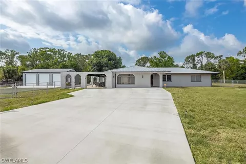 13907 Grenada Way, Fort Myers, FL 33905