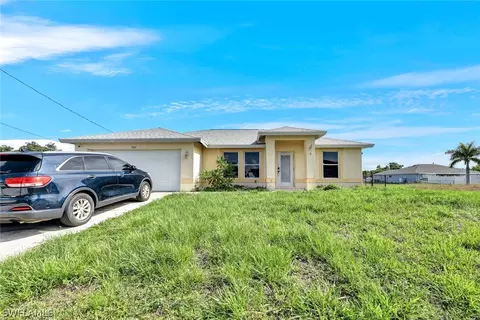1907 NE 27th Ter, Cape Coral, FL 33909