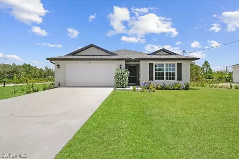 432 Mercedes Ct, Lehigh Acres, FL 33972