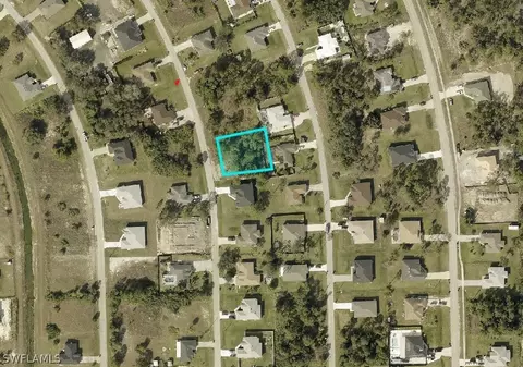 1914 Wanda Ave N, Lehigh Acres, FL 33971