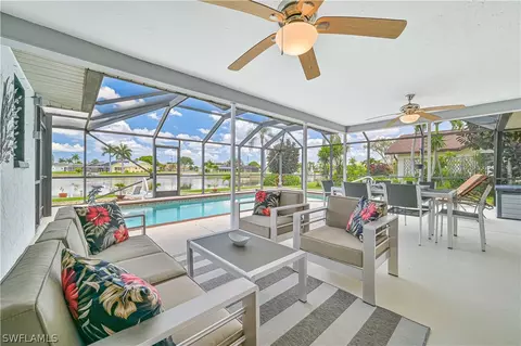 2002 SE 6th Ave, Cape Coral, FL 33990