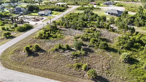 647 Clancy St E, Lehigh Acres, FL 33974