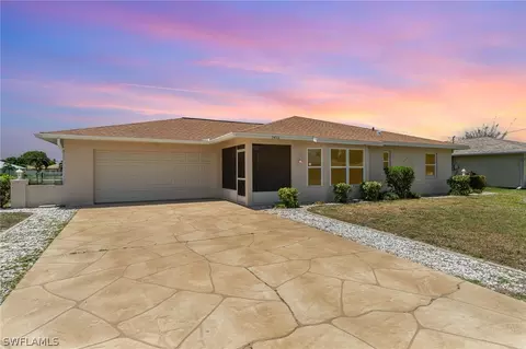 1412 SE 17th Ter, Cape Coral, FL 33990