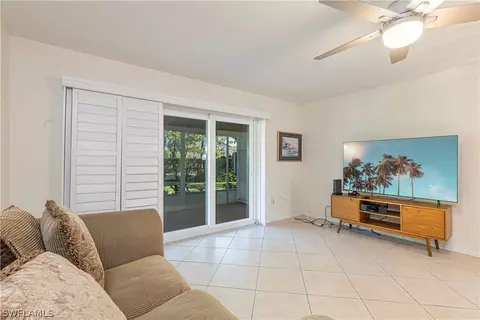 600 Valley Stream Dr #C2, Naples, FL 34113 photo 5
