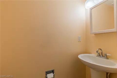 600 Valley Stream Dr #C2, Naples, FL 34113 photo 15