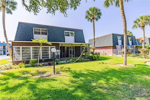 600 Valley Stream Dr #C2, Naples, FL 34113 photo 17