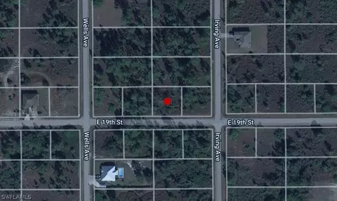 4205 E 19th St, Lehigh Acres, FL 33972