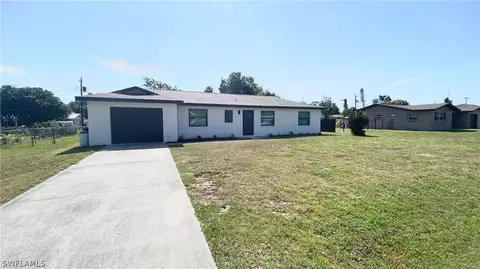 216 Utah Ave, Fort Myers, FL 33905