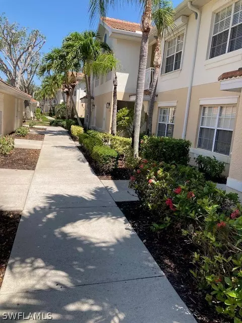 Undisclosed, Naples, FL 34109