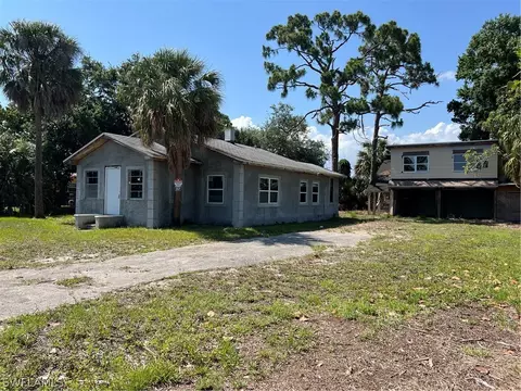 3519 Eastland St, Fort Myers, FL 33916