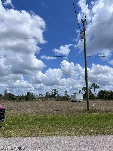 2929 NW 25th Ln, Cape Coral, FL 33993