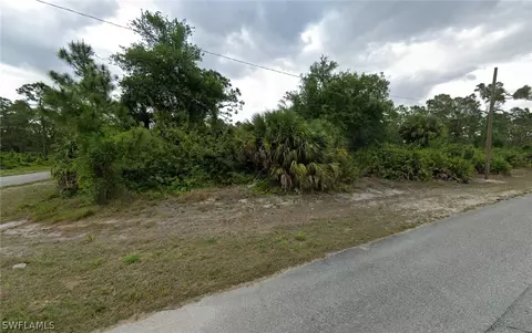 1600 Highland Ave, Lehigh Acres, FL 33972