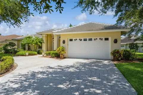 9761 Alhambra Ln, Bonita Springs, FL 34135